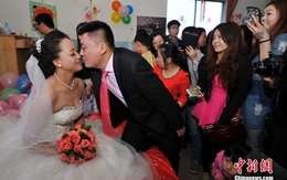Đám cưới trong mơ của cô gái mồ côi