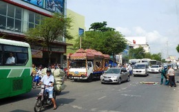 Hai mẹ con sang đường không đúng quy định, mẹ chết thảm