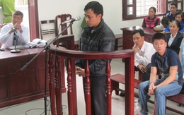 Nhờ đến dọn phòng, thầy dạy Toán dụ nữ sinh lớp 6 "chơi trò người lớn"