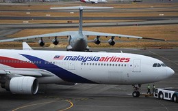 Máy bay Malaysia hạ cánh khẩn cấp vì lốp nổ