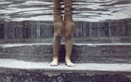 Những thước ảnh "thần tiên" khi trẻ em vui chơi dưới nước