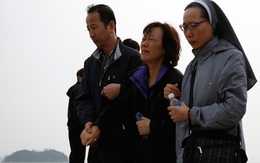 Ba thi thể nước ngoài được tìm thấy trong phà Sewol