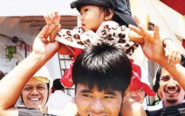 Sống sót kỳ diệu sau 25 giờ bơi giữa đại dương