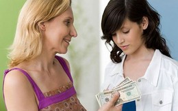 Mỗi lần về quê mẹ chồng lại "bóng gió" vòi tiền