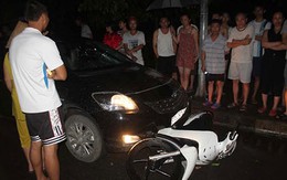Kinh hoàng xe con gây tai nạn, kéo lê xe máy chạy 4km