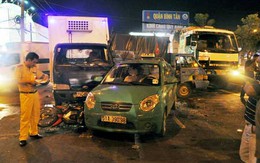 6 xe tông nhau liên hoàn trên quốc lộ 1A, nhiều người bị thương
