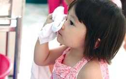 7 vấn đề sức khỏe không nghiêm trọng của con nhưng mẹ cần để mắt tới