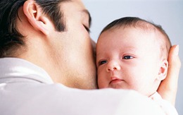 Anh đối xử tệ bạc với con riêng của tôi