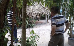 Giằng co đòi con dao, mẹ bị con trai chém tử vong