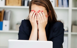 10 cách giúp mắt không mỏi khi làm việc với máy tính