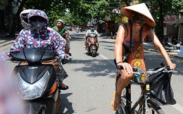 Người Hà Nội oằn mình dưới cái nóng 40 độ C