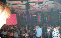 Đột kích quán bar múa cột ở Sài Gòn