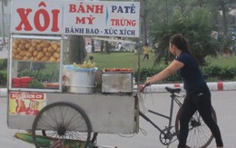 Thu tiền triệu nhờ bán đồ ăn kiểu rỉ tai mùa World Cup