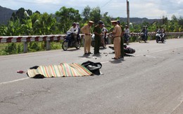 Chạy lấn đường, ông bà chết, cháu trọng thương