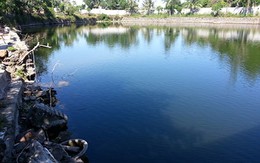 Thi thể 3 học sinh nằm thành hàng dưới hồ nhà chùa