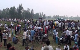Hàng trăm người dân vây đánh "cẩu tặc" bất tỉnh
