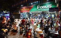 Dân Hà Nội đổ xô mua mũ bảo hiểm "chuẩn"