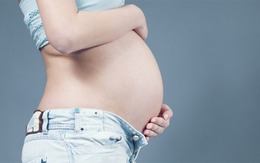 Năm sinh không hợp, mẹ bạn trai ép tôi bỏ thai