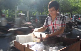9X bỏ ĐH Nhân văn, đi bán bánh ướt lề đường Sài Gòn