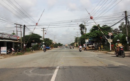 Tai nạn hy hữu: Tài xế bị cuộn sắt hơn 25 tấn đè chết