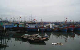 Thanh Hóa: Nổ tàu chở dầu, nhiều người thương vong