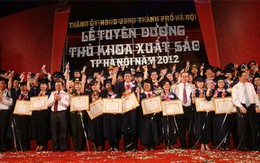 Tiến sĩ ở Pháp vẫn trượt viên chức Thủ đô