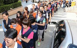 Chấn động, phá ổ mại dâm toàn... “mỹ nhân” nước ngoài