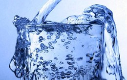 Nước sôi để nguội quá 3 ngày sẽ sinh ra chất gây ung thư