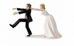 Cô dâu lộ ảnh "nóng", ngày kết hôn thành ngày ly dị