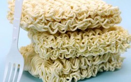 Thêm lý do khiến bạn không nên ăn mì ăn liền