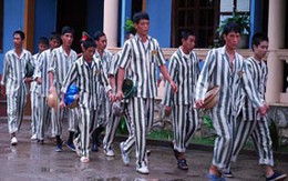 Nam sinh viên giết người yêu rồi tự sát 