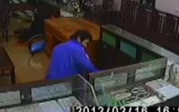 Nhiều người giáp mặt với tên sát nhân tiệm vàng