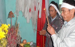 Vụ con gái giết mẹ, cướp tiền: Sống khốn quẫn, chết thương tâm