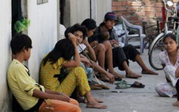 Đằng sau vụ "phi công trẻ" tự tử cùng người tình