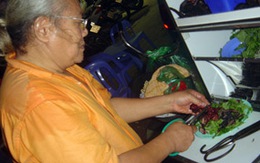 Múa kéo bán nộm, lãi tiền triệu mỗi ngày