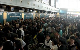 Nhiều chuyến bay trễ vì máy tính tê liệt tại Nội Bài
