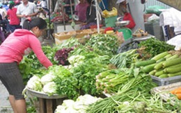 Tăng giá, bà nội trợ ra chỉ thị tiết kiệm