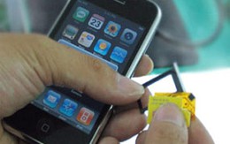 Khai tử người sống để cướp sim đẹp