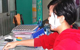 Không chịu yêu, bị rạch mặt
