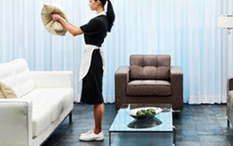 Osin đi ôtô đẹp, du hí nước ngoài như đại gia