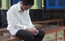 Quan hệ bừa bãi còn đốt chết vợ