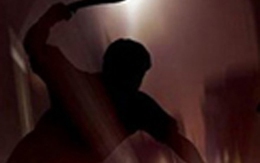 Người đàn ông bị ném đá đến chết