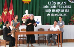 Kiên Giang: Kết thúc Liên hoan tuyên truyền DS-KHHGĐ cấp huyện 2012