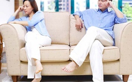 Chồng như thế, làm sao dạy con?