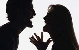 Chồng đòi ly hôn ngay khi tôi sinh con đầu lòng