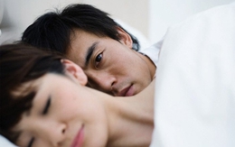 Sự cố... màng trinh