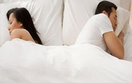 "Bạn gái tôi từng qua đêm với 20 gã"