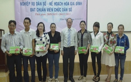 Kiên Giang: Bế giảng lớp nghiệp vụ DS-KHHGĐ đạt chuẩn viên chức dân số