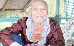 Ông cụ bị cướp vàng muốn tiếp tục đi xin ăn