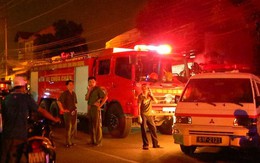 Bất lực nhìn hai mẹ con bị thiêu chết trong tiệm bán xe đạp